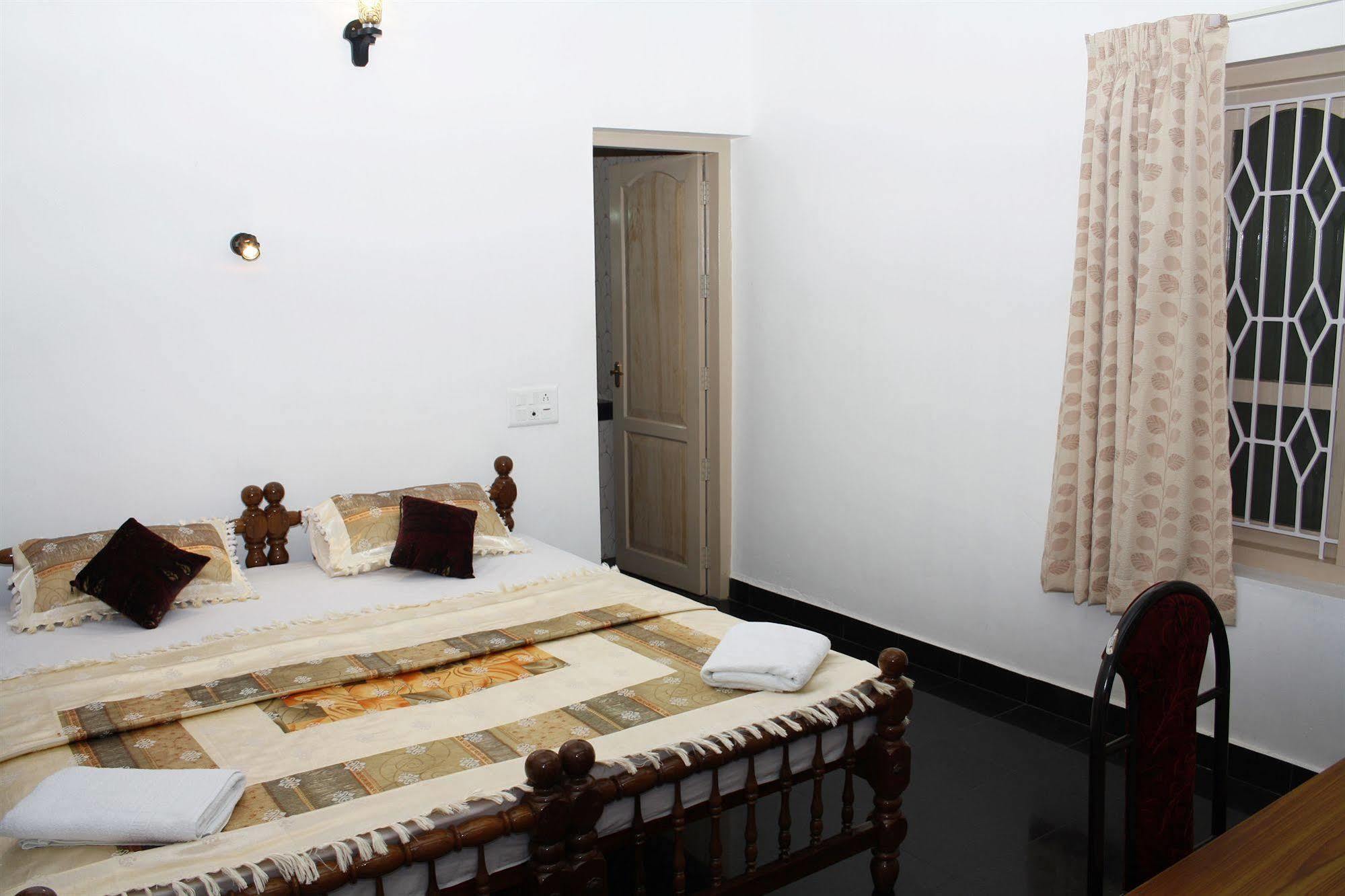 New Ideal Panchakarma Centre Kovalam Exteriör bild